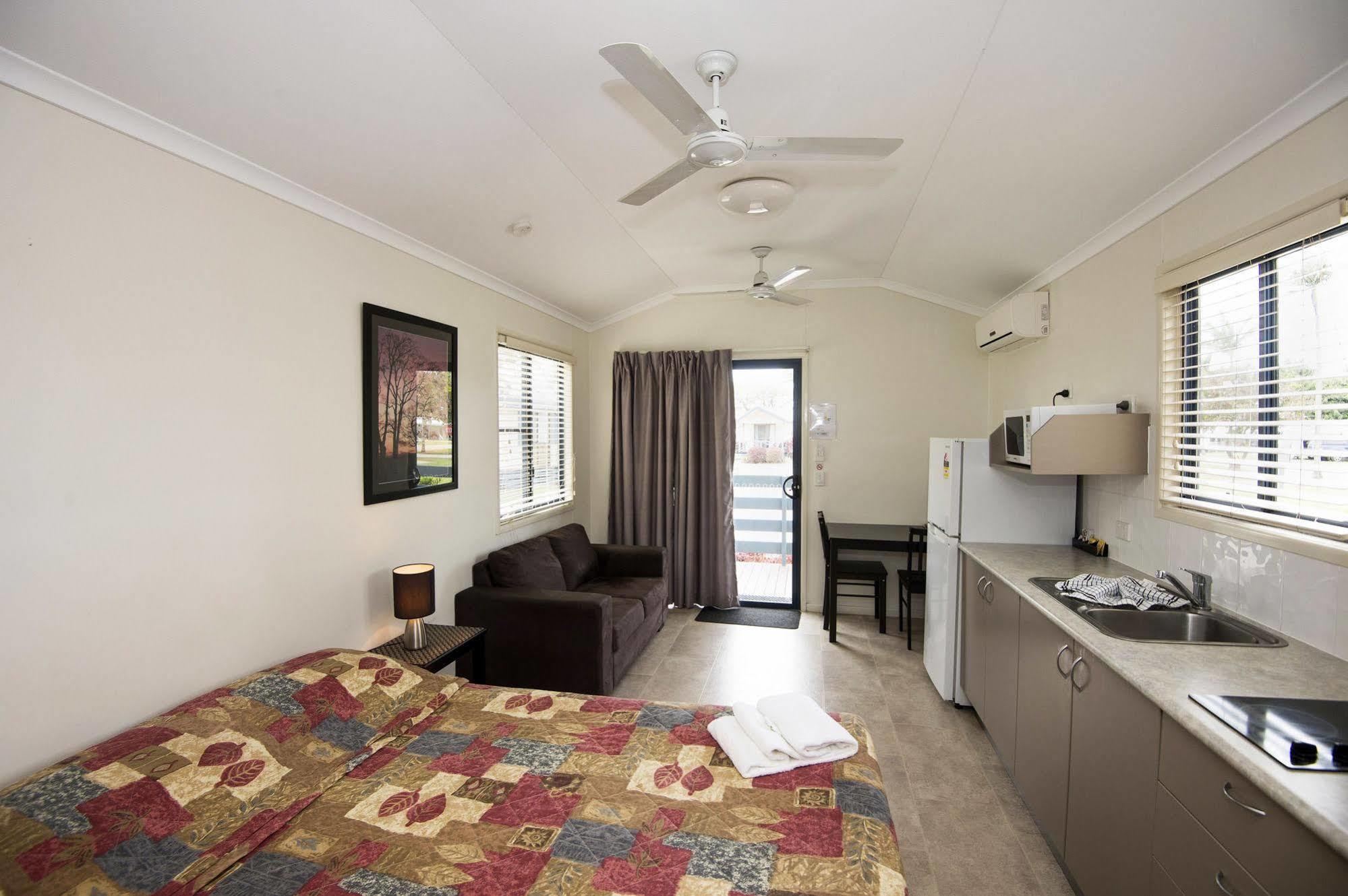 The Park Hotel Mackay Kültér fotó